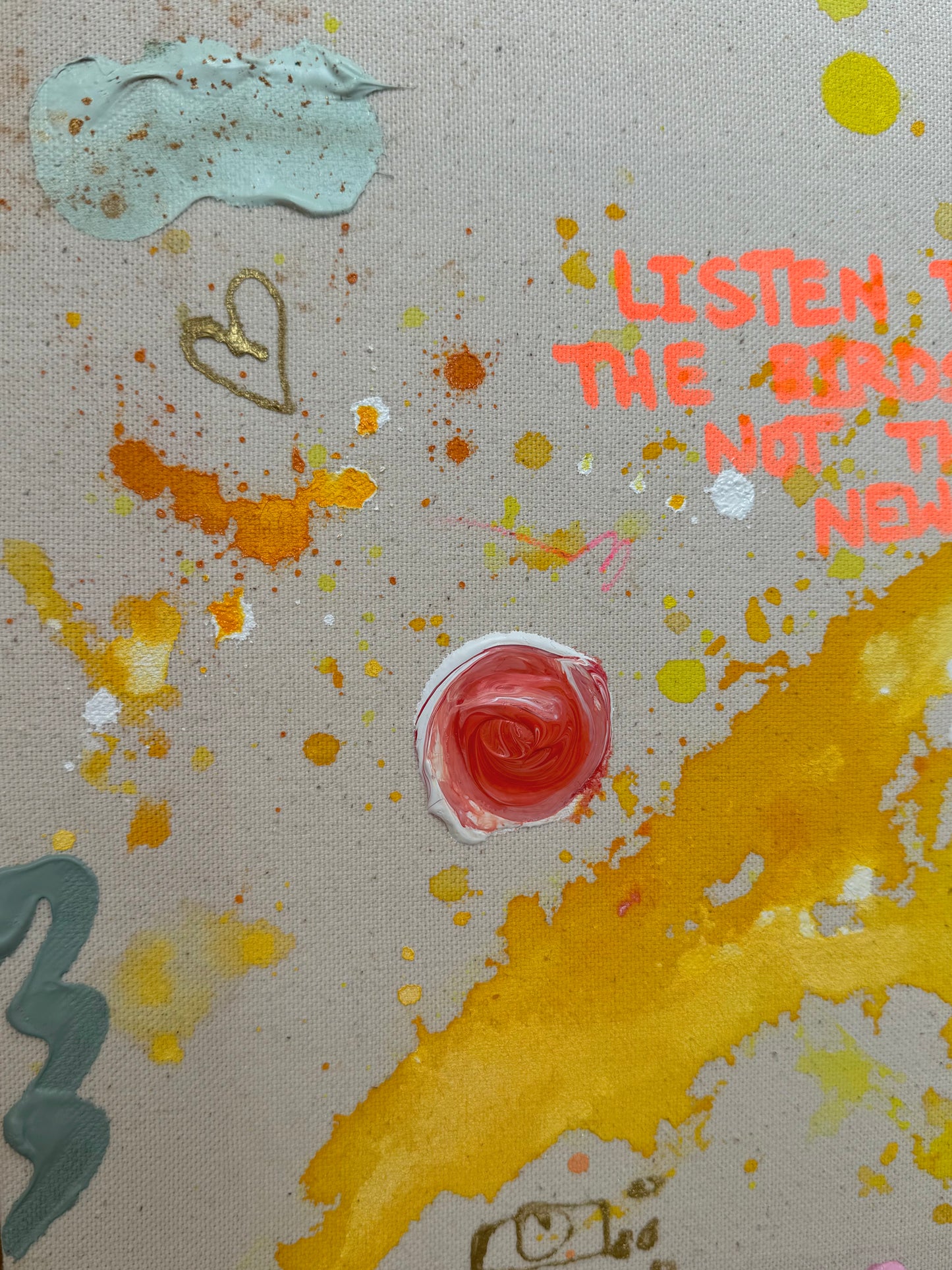 LISTEN TO THE BIRDS NOT THE NEWS 33x33cm