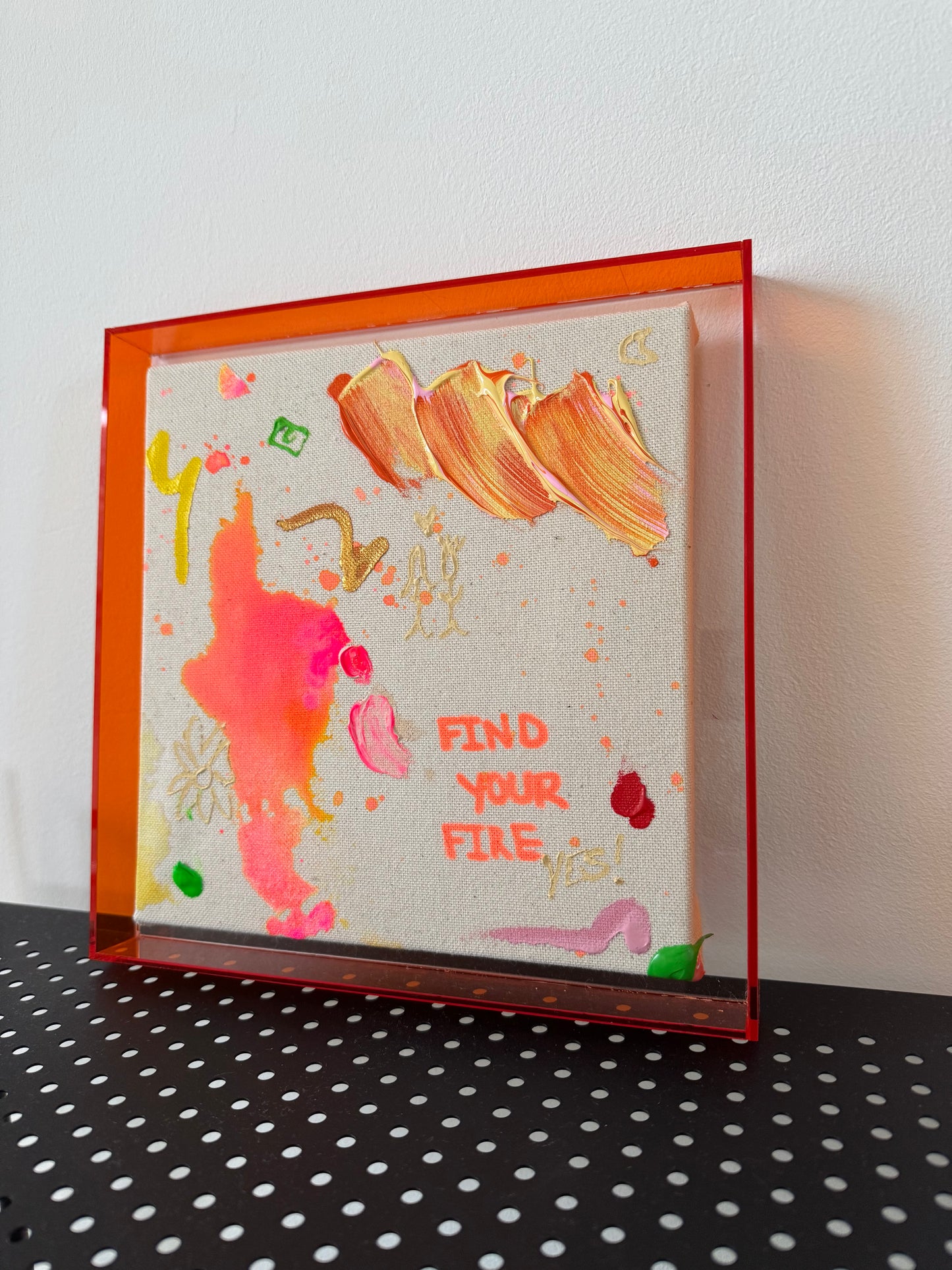 FIND YOUR FIRE 23x23cm
