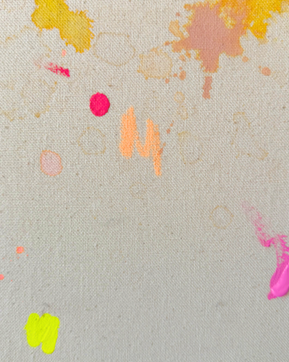LOOK AT ALL THE MAGIC 70x70cm