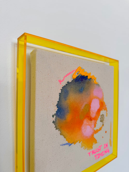 TRUST IN TIMING 20x20cm
