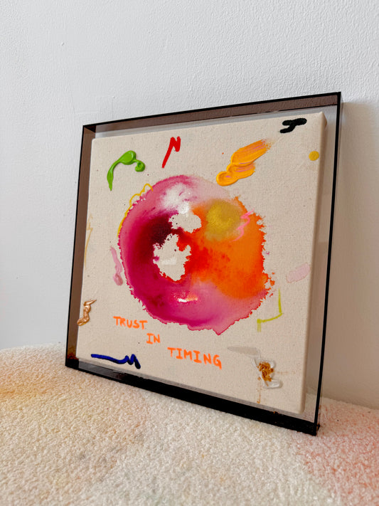 TRUST IN TIMING 30x30cm