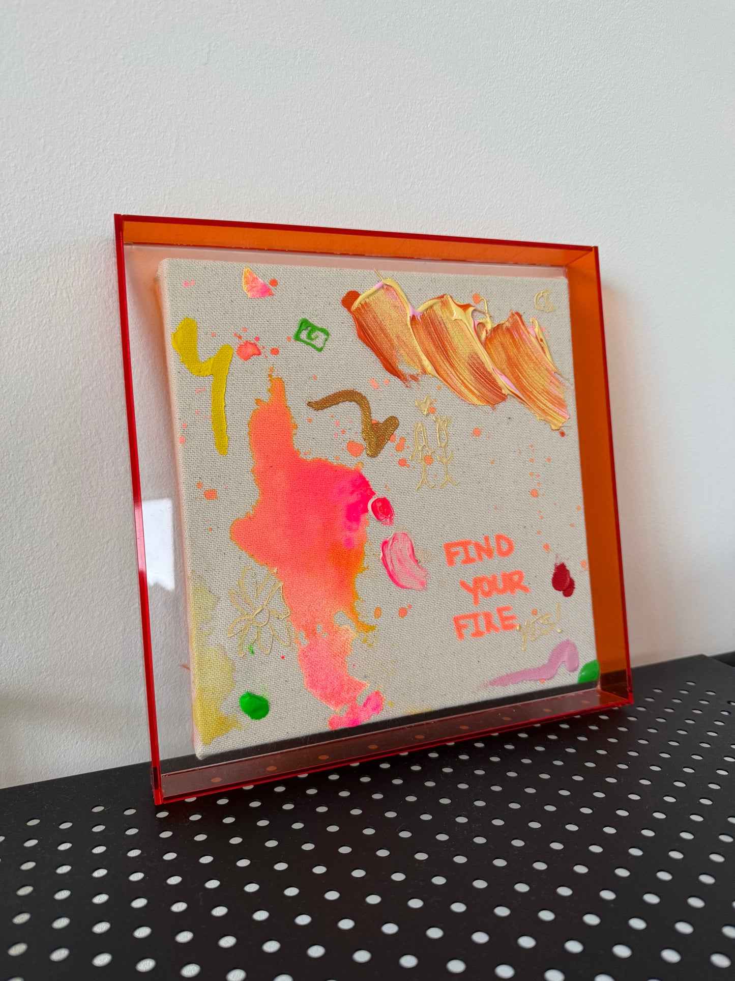 FIND YOUR FIRE 23x23cm