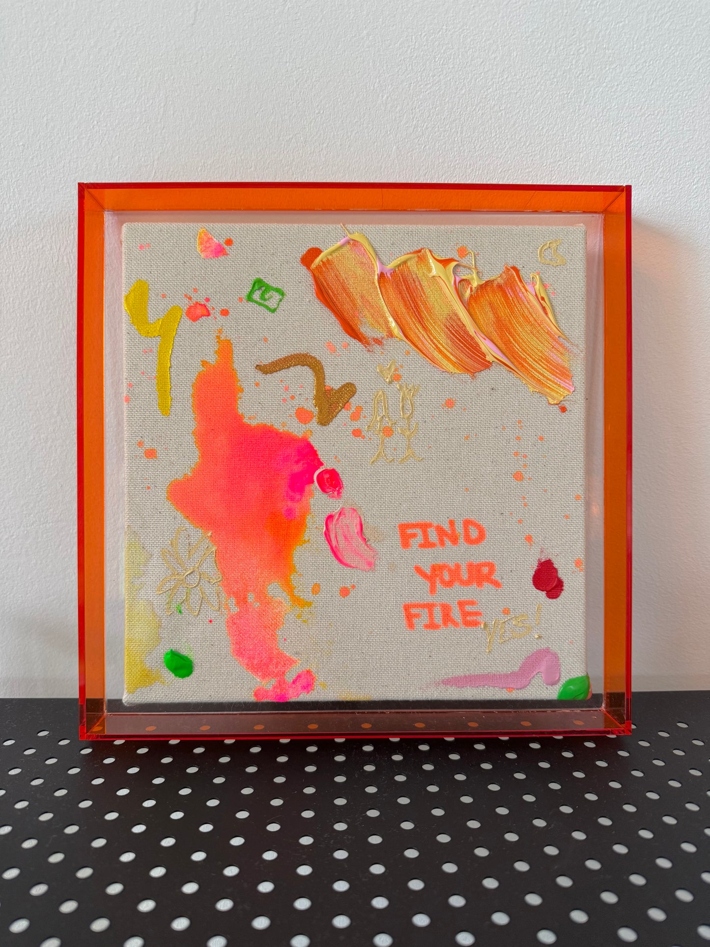 FIND YOUR FIRE 23x23cm
